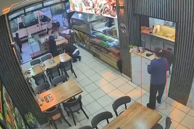 Esenyurt&rsquo;ta Heimlich manevrası hayat kurtardı