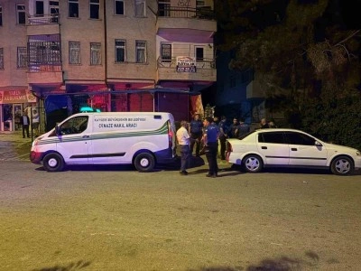 Eşi tarafından terk edilen genç adam yaşamına son verdi