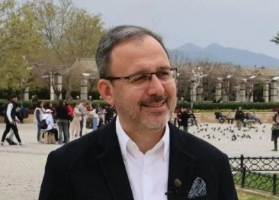 Eski Bakan Kasapoğlu'ndan 9 Eylül açıklaması