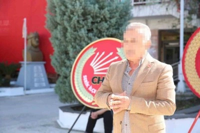 Eski CHP Serik İl&ccedil;e Başkanı r&uuml;şvet iddiasıyla g&ouml;zaltına alındı