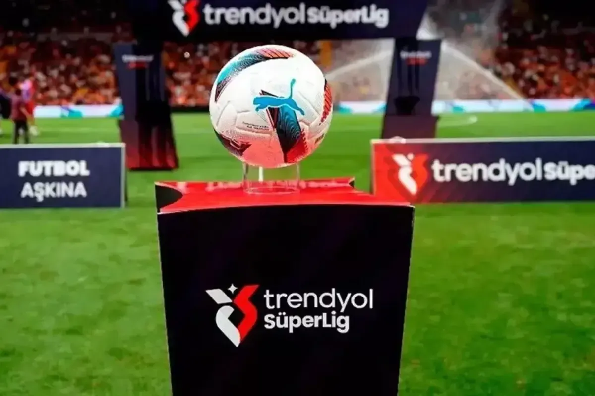 Eski Hakemden K&uuml;me D&uuml;ş&uuml;rme İddiası: Ortalığı Karıştırdı!