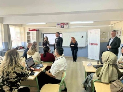 Eskişehir&rsquo;de Harezmi Eğitim Programı &ouml;ğretmen eğitimleri başladı