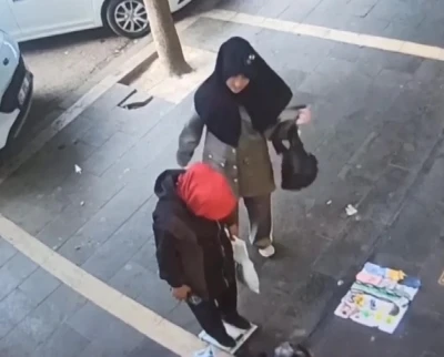 Evleri soyan 2 kadın yakalandı