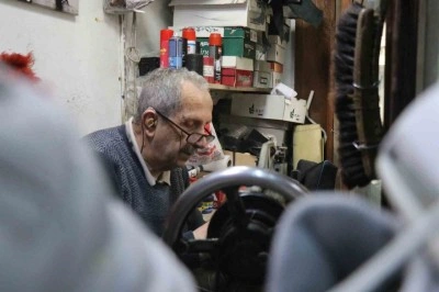 Fabrikasyona 3,5 metrekarelik dükkanda direniyor: "Son kale benim"