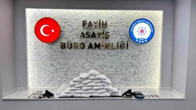 31 kilogram kokain ele ge&ccedil;irildi, 1 g&ouml;zaltı