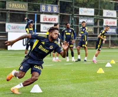 Fenerbah&ccedil;e, &Ccedil;aykur Rizespor ma&ccedil;ı hazırlıklarını s&uuml;rd&uuml;rd&uuml;