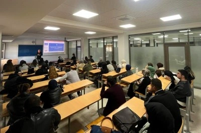 Ferizli MYO&rsquo;da &ouml;ğrencilerin kaliteye etkisi konuşuldu