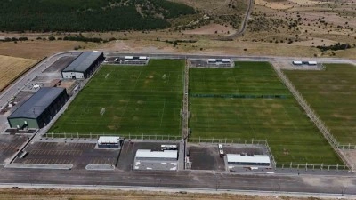 Futbol takımları Kamp Merkezi’nde buluşuyor