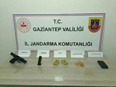 Gaziantep&rsquo;te 200 adet captagon hap ele ge&ccedil;irildi: 1 şahıs tutuklandı