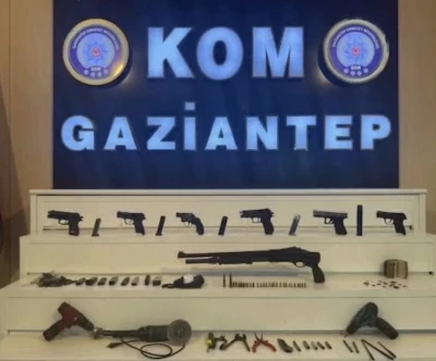 7 silah ile 17 adet tarihi eser ele ge&ccedil;irildi: 1 g&ouml;zaltı