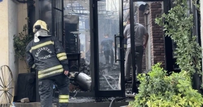 Gaziantep&rsquo;te restoran yangnı: &Ccedil;ok sayıda ekip m&uuml;dahale etti