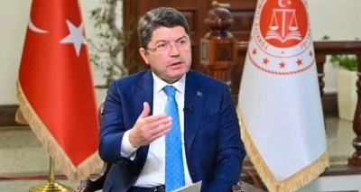 Gebze&rsquo;de &ccedil;&ouml;ken binayla ilgili bilirkişi heyeti g&ouml;revlendirildi