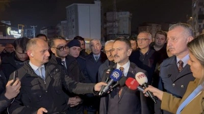 Gebze'de &uuml;&ccedil; bina daha boşaltıldı!