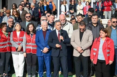 Gemlik&rsquo;te durdurulan kafe inşaatı tartışmalara yol a&ccedil;tı