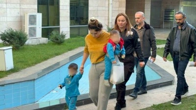 Gen&ccedil; kadın hırsızlık amacıyla eve girince tutuklandı