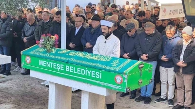Son yolculuğuna uğurlandı