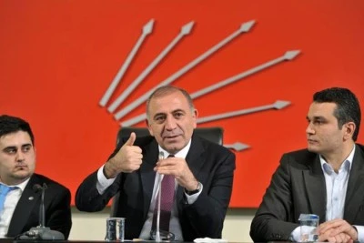 Gürsel Tekin'den 'geliyoruz' paylaşımı! ‘Ben ve arkadaşlarım…’