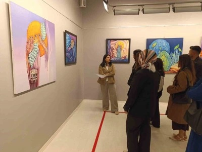 G&uuml;zel Sanatlar Fak&uuml;ltesi &Ouml;ğrencilerinden SANKO Sanat Galerisine ziyaret