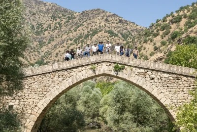 Fotono21'dan Hakk&acirc;ri rotasında &uuml;&ccedil; g&uuml;nl&uuml;k fotoğraf keşfi