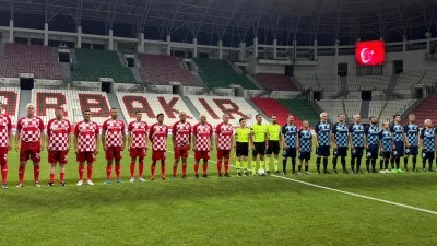 BAKAN BAK'TAN DİYARBAKIR'DA &quot;TERÖRSÜZ TÜRKİYE&quot; MESAJI