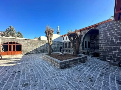 Diyarbakır’ın Asırlık Osmanlı Konaklarında Gizli Mimarî Zarafet Göz Kamaştırıyor
