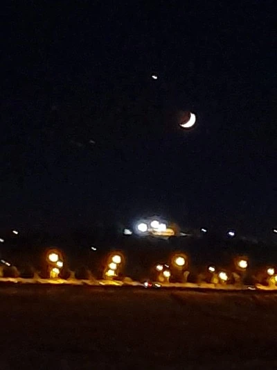 Hilal Ay ve Ven&uuml;s aynı karede&nbsp;