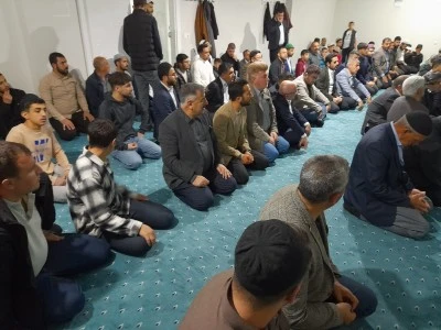 Işıklar Mahallesi’nde Kadir Gecesi Coşkusu