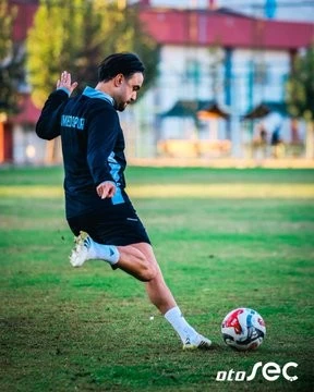 Altıparmak'ın 'Futbolcu Düzeni' İddiaları Gölgesinde Takım NE PLANLIYOR? Kongre Öncesi Bu Hazırlık Ne Anlama Geliyor?