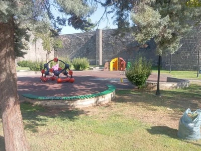 Diyarbakır&rsquo;da park şik&acirc;yeti sonu&ccedil; verdi