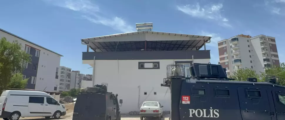  Diyarbakır’da hayırsız evlat babalar gününde babasını yaraladı