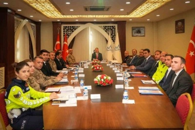 Hakkari&rsquo;de asayiş toplantısı d&uuml;zenlendi