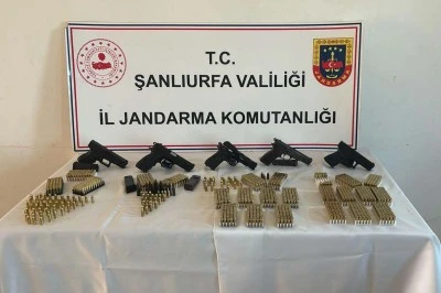Halfeti&rsquo;de Ruhsatsız Silah Operasyonu: 4 Ş&uuml;pheli Yakalandı