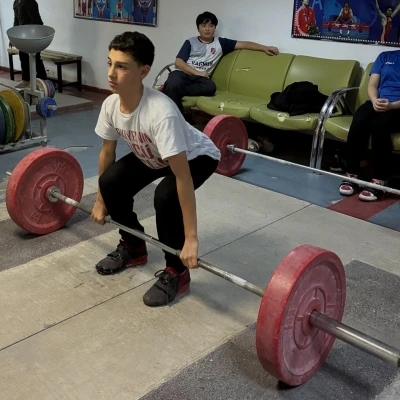 Halterde g&uuml;&ccedil; ve azim Bilecik&rsquo;te buluştu