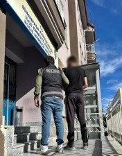 Hapis cezasıyla aranan şahsı polis yakaladı