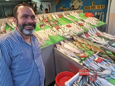 Hastalıklara Kalkan: Sardalya ve Hamsi Diyarbakır Tezgahlarında Yerini Aldı