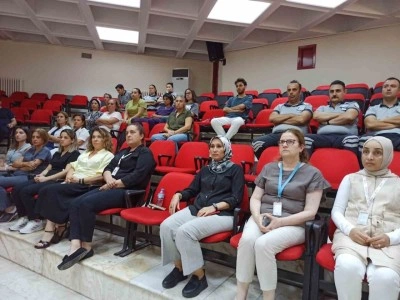 Hastane personeline uyuşturucu eğitimi