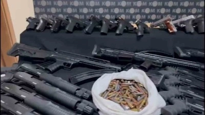 Hatay’da kaçakçılara operasyon: Çok sayıda silah ve mühimmat ele geçirildi