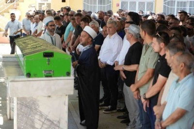 Havran’da silahlı saldırıda hayatını kaybeden belediye meclis üyesi son yolculuğuna uğurlandı