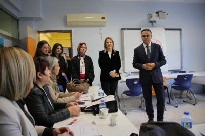 Hayat boyu &ouml;ğrenmede yeni yol haritası