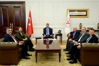 Hazro&rsquo;dan Ankara &Ccedil;ıkarması: İl&ccedil;elerin İhtiya&ccedil;ları Masaya Yatırıldı