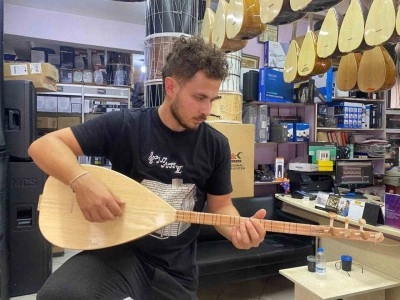 Bağlama Tutkusu Eskişehir’de Sürüyor