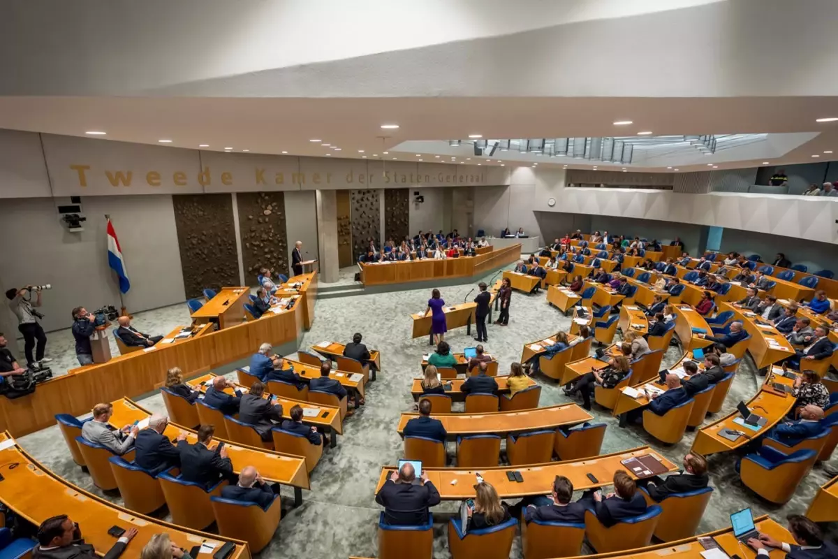 Hollanda'da İsrail Krizi