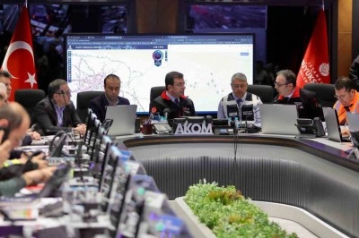 İBB Başkanı İmamoğlu, kar yağışına ilişkin açıklamalarda bulundu