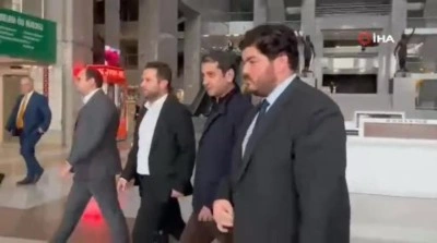 İBB&rsquo;ye y&ouml;nelik yolsuzluk soruşturmasında g&ouml;zaltına alınan İmamoğlu&rsquo;nun danışmanı serbest bırakıldı