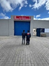 İhaleye fesat karıştırmaktan aranan şahsı jandarma yakaladı