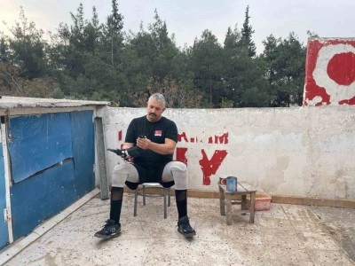 Terör Gazisi güvercinlerle hayata bağlandı