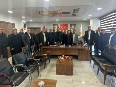 İl Genel Meclis Üyesi ve muhtarlardan İl Başkanına hayırlı olsun ziyareti