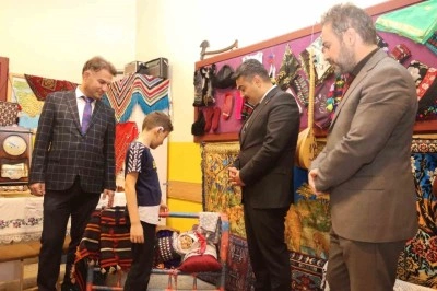 İlkokul &ouml;ğrencileri T&uuml;rk k&uuml;lt&uuml;r&uuml;n&uuml; tanıttı