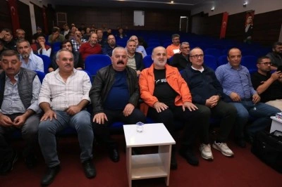 İncirliova&rsquo;da deve sağlığı konuşuldu