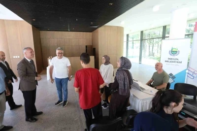 İneg&ouml;l Belediyesi tercih s&uuml;recinde de &ouml;ğrencilerin yanında
